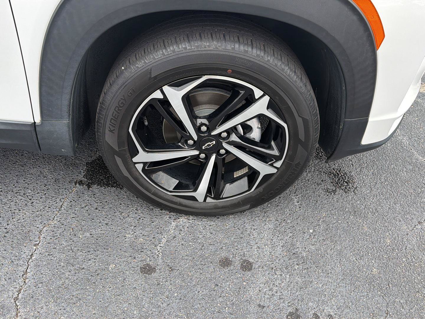 Certified 2023 Chevrolet TrailBlazer RS w/ Convenience Package FWD image 39