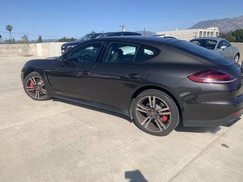 Used 2015 Porsche Panamera GTS w/ Premium Package Plus image 8