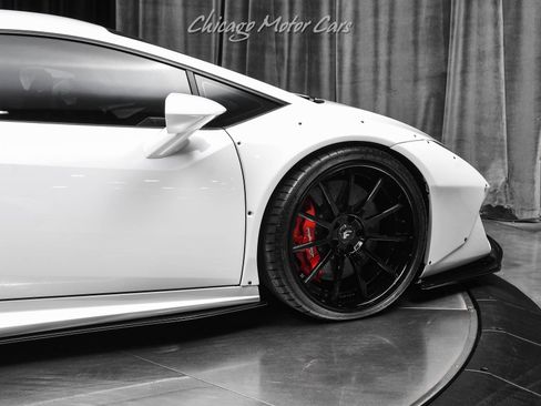 Used 2016 Lamborghini Huracan LP 580-2 RWD image 39