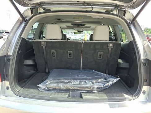 Used 2016 Honda Pilot Touring image 27