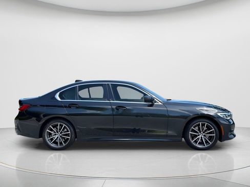 Used 2022 BMW 330i Sedan w/ Driving Assistance Package RWD image 4