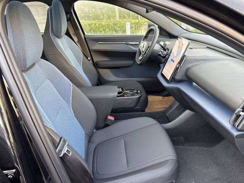 New 2026 Volvo EX30 Ultra image 30