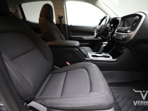 Used 2022 Chevrolet Colorado LT RWD image 11