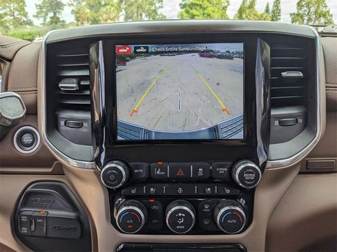 Used 2022 RAM 3500 Laramie image 28