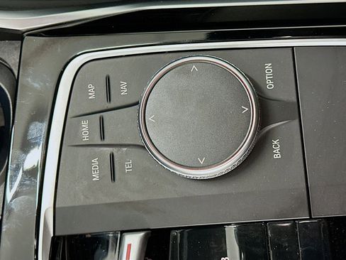 Used 2024 BMW i4 xDrive40i image 26