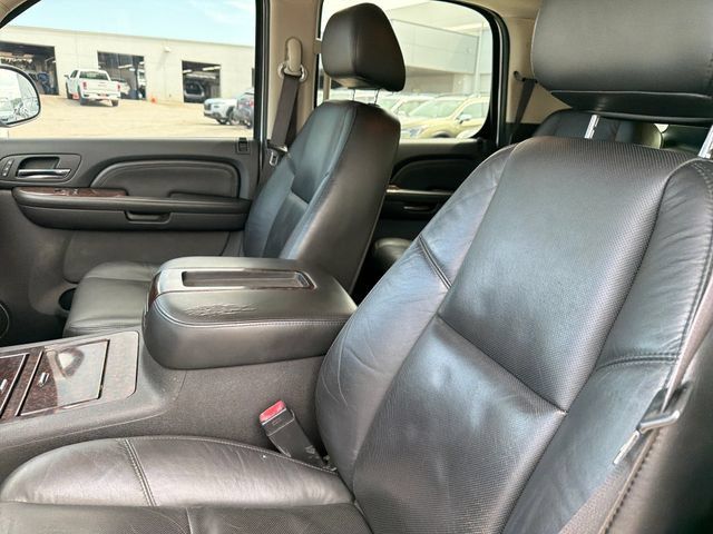 Used 2009 GMC Yukon Denali RWD image 19