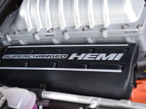 Used 2023 Dodge Challenger SRT Hellcat w/ Driver Convenience Group RWD image 29