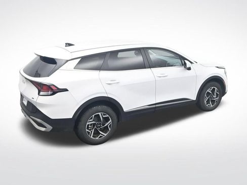 Used 2025 Kia Sportage LX AWD/4WD image 24
