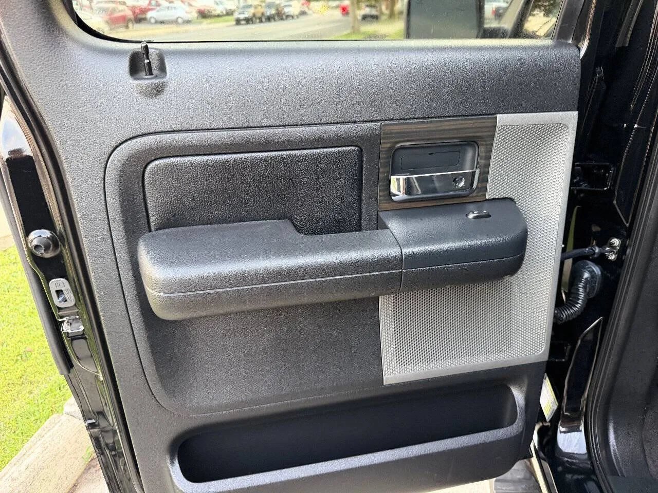 Used 2008 Lincoln Mark LT 4x4 image 47