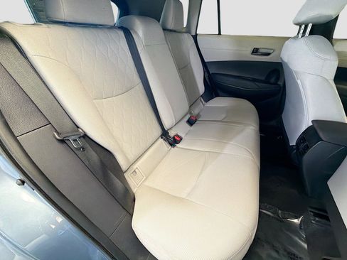 Used 2024 Toyota Corolla Cross L image 14