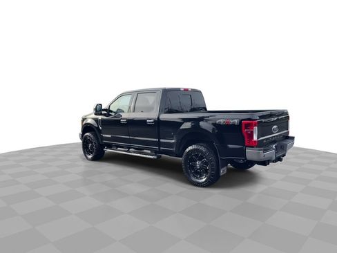 Used 2017 Ford F350 Lariat w/ Lariat Ultimate Package image 6
