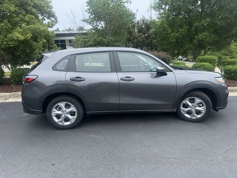 Used 2024 Honda HR-V LX image 12