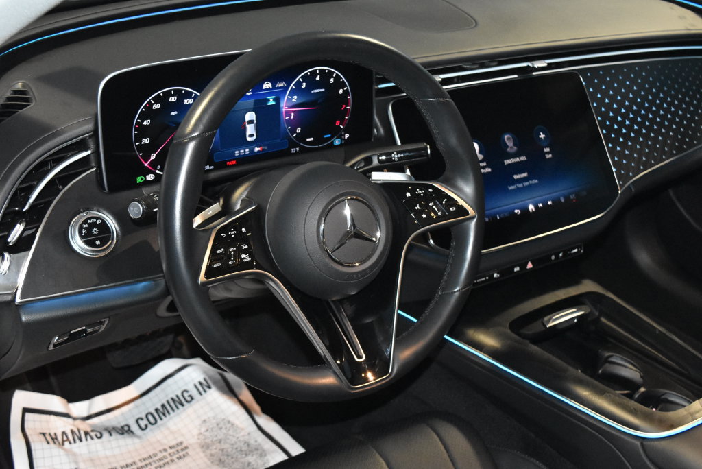 Certified 2024 Mercedes-Benz E 350 4MATIC Sedan image 2