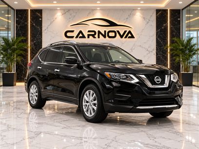 Used 2017 Nissan Rogue SV