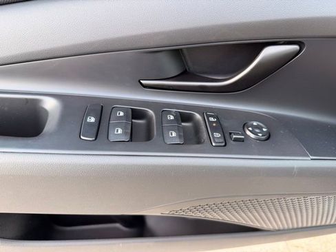 New 2026 Hyundai Elantra Sport FWD image 12