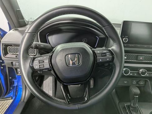 Used 2023 Honda Civic Sport image 16