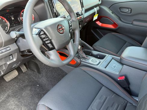 New 2026 Nissan Frontier PRO-4X w/ Pro-4x Convenience Package image 21
