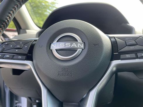 Used 2024 Nissan Altima 2.5 SR w/ SR Premium Package AWD/4WD image 29