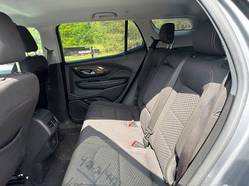 Used 2020 GMC Terrain SLE w/ Elevation Edition FWD image 9