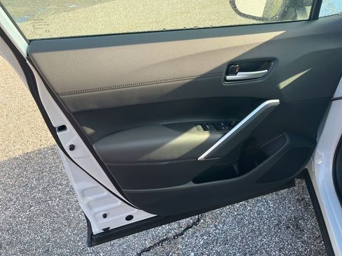 Certified 2026 Toyota Corolla Cross XLE w/ Convenience Package image 12