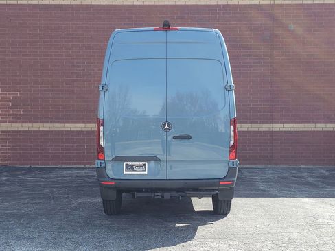 Used 2026 Mercedes-Benz Sprinter 2500 image 25