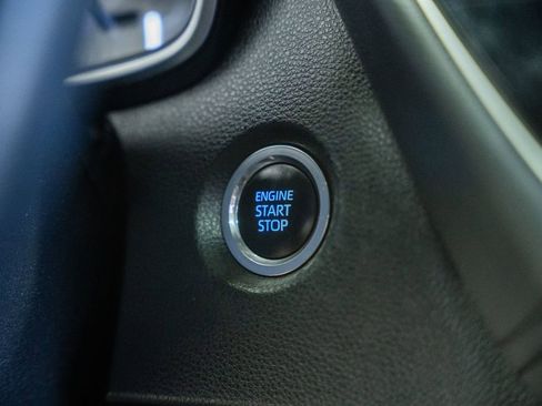 Used 2021 Toyota Corolla XSE FWD image 24