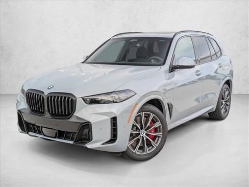 New 2026 BMW X5 xDrive50e w/ M Sport Package image 1