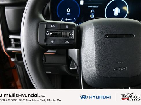 Used 2025 Hyundai Santa Fe Calligraphy image 16