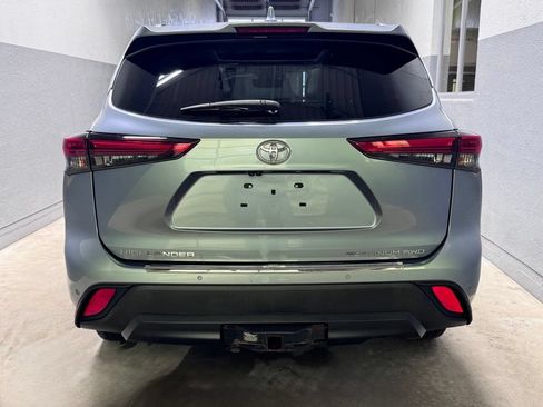 Used 2021 Toyota Highlander Platinum AWD/4WD image 37