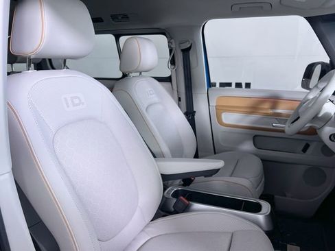 New 2025 Volkswagen ID. Buzz 1st Edition image 25
