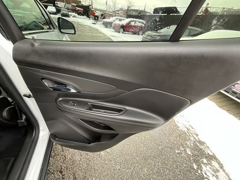 Used 2019 Buick Encore Preferred image 32