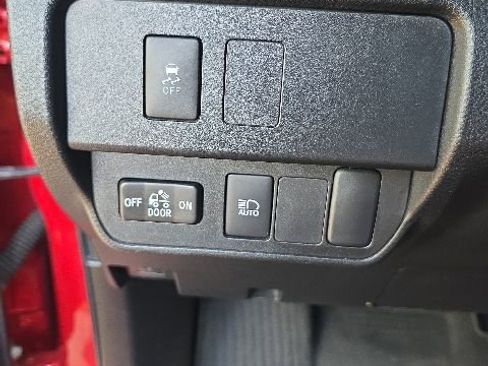 Used 2023 Toyota Tacoma SR w/ SR Convenience Package RWD image 14