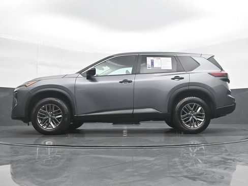 Used 2024 Nissan Rogue S AWD/4WD image 27