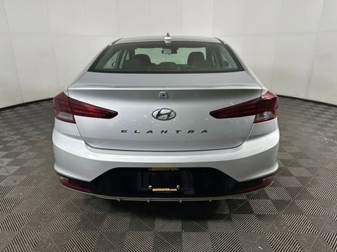 Used 2019 Hyundai Elantra SEL w/ Cargo Package image 4