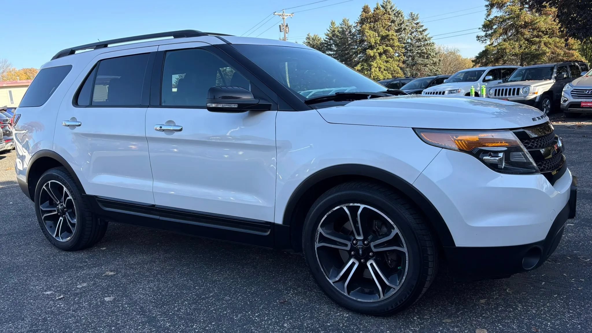 Used 2014 Ford Explorer Sport w/ Equipment Group 401A AWD/4WD image 12