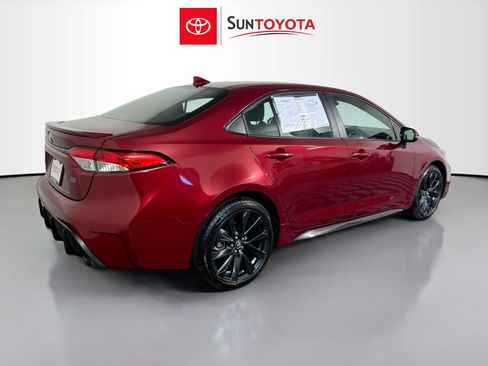 Used 2023 Toyota Corolla SE image 4