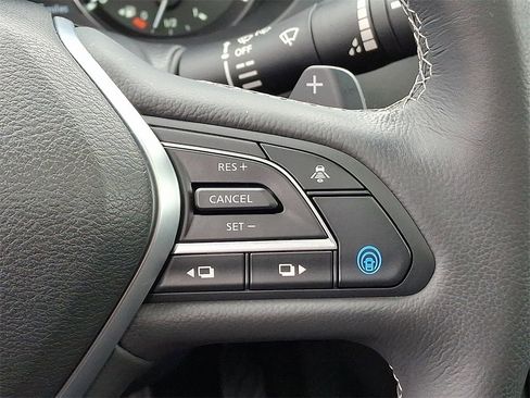 Used 2023 INFINITI QX50 Luxe image 23