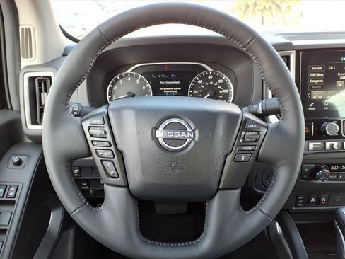 New 2025 Nissan Frontier SV w/ SV Convenience Package image 17