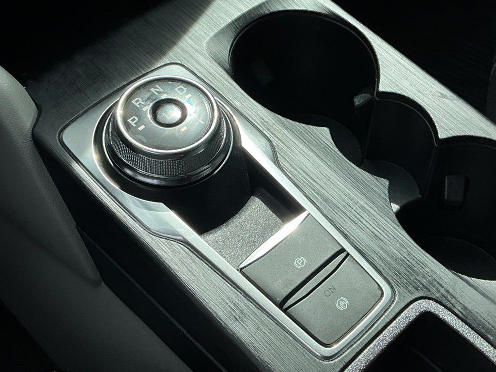 Certified 2023 Ford Escape SE FWD image 36