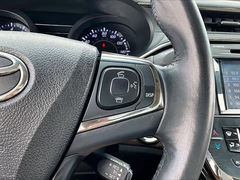 Used 2015 Toyota Avalon XLE Touring image 25