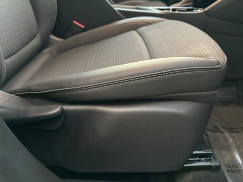 Used 2024 Buick Encore GX Preferred image 23