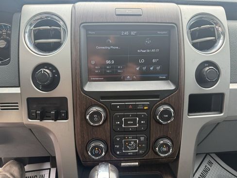 Used 2014 Ford F150 Lariat w/ Equipment Group 502A Luxury AWD/4WD image 15