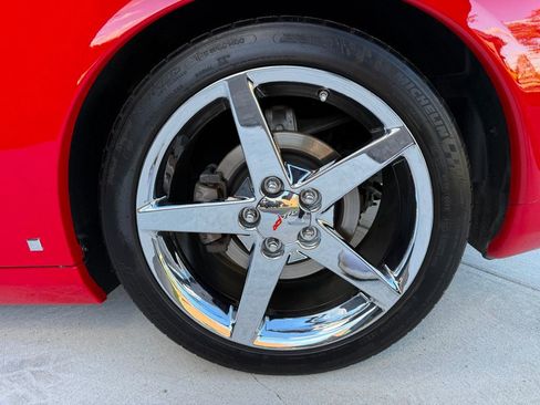 Used 2006 Chevrolet Corvette Convertible w/ Preferred Equipment Group image 22