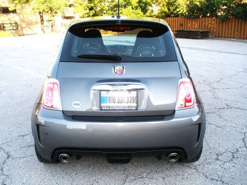 Used 2013 FIAT 500 Abarth FWD image 9