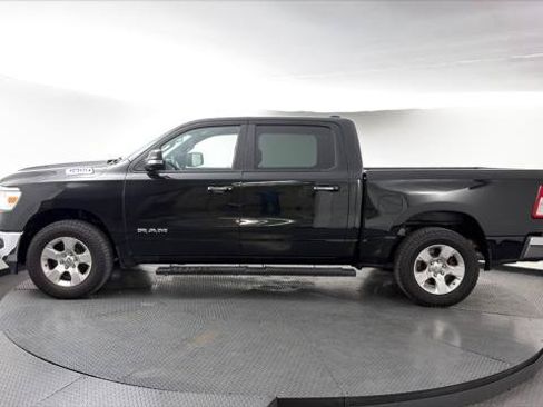 Used 2019 RAM 1500 Big Horn AWD/4WD image 3