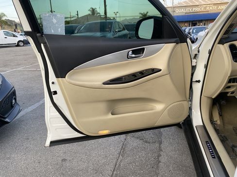 Used 2017 INFINITI QX50 2WD image 13