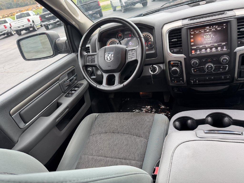 Used 2017 RAM 1500 Big Horn AWD/4WD image 25