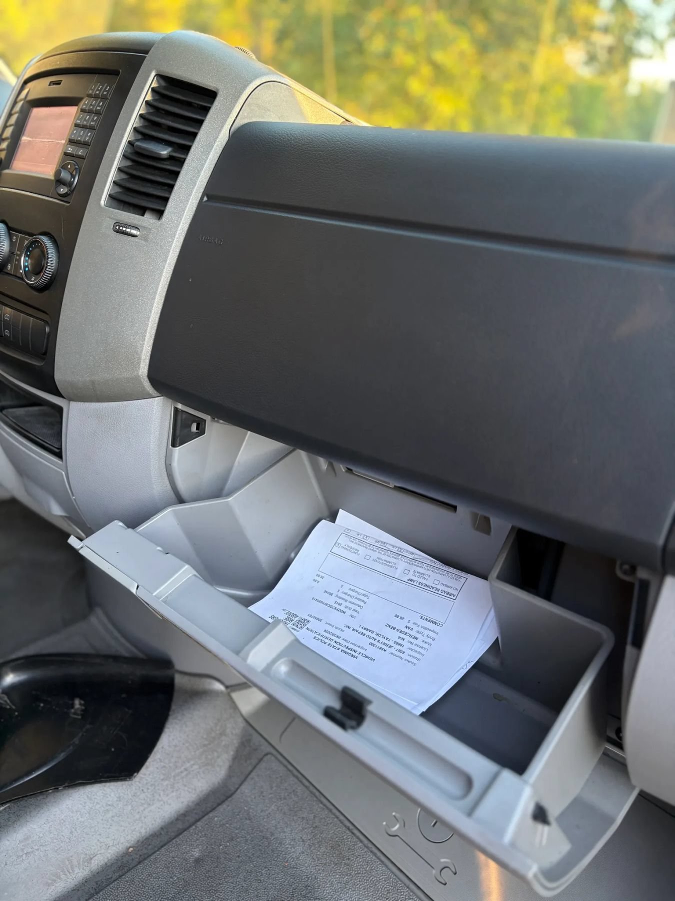 Used 2015 Mercedes-Benz Sprinter 2500 image 36