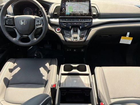New 2026 Honda Odyssey Elite image 27