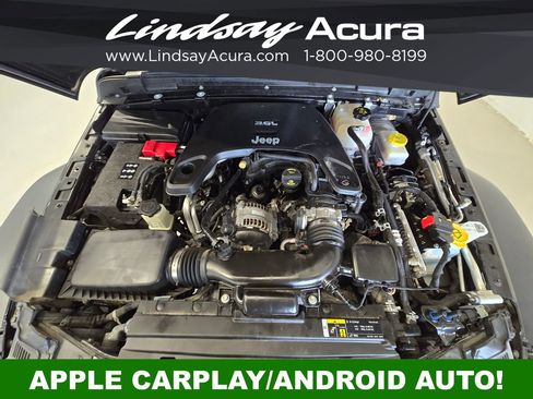 Used 2018 Jeep Wrangler Unlimited Sport S AWD/4WD image 24